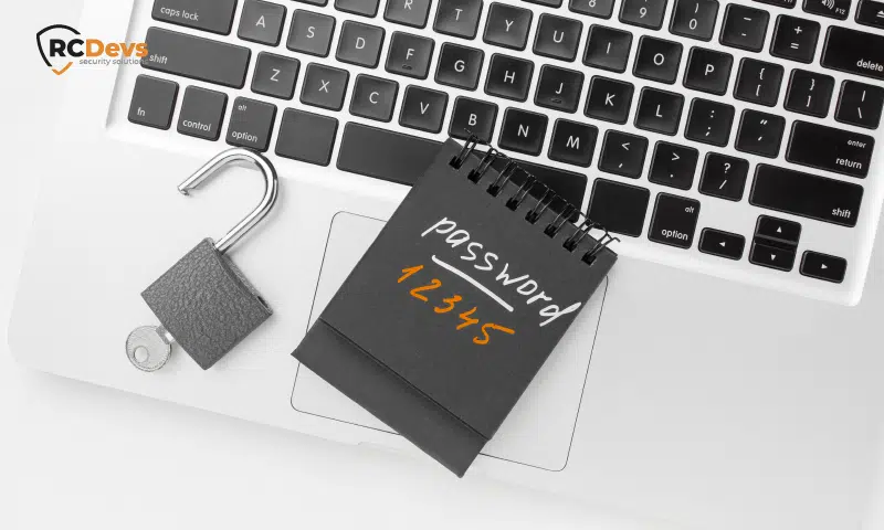 OpenOTP's Weak or Pwned Password  Detection helps maintaining security without forcing unnecessary password changes.